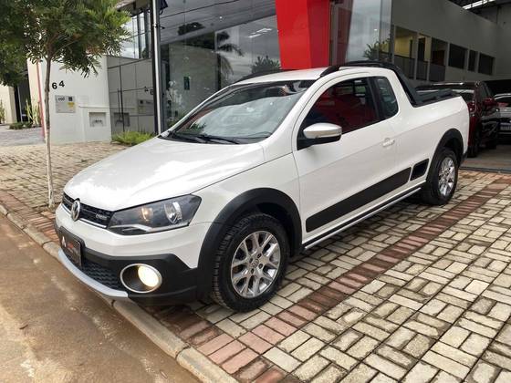 VOLKSWAGEN SAVEIRO 1.6 CROSS CE 8V FLEX 2P MANUAL VOLKSWAGEN SAVEIRO 1.6 CROSS CE 8V FLEX 2P MANUAL